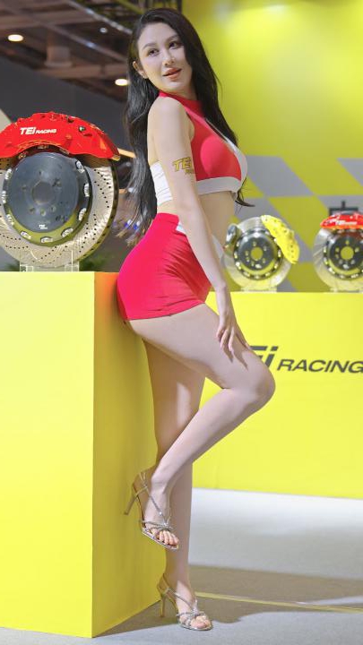 2024蘇州GTShow改裝車展 Auto Salon 레이싱모델 Racing Model #Beautiful Chinese Girl #抖音網紅#douyin #tiktok 02-神兽街拍