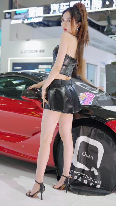 2024深圳改裝車展 Auto Salon 레이싱모델 Racing Model #Beautiful Chinese Girl #抖音網紅#douyin #tiktok 25-神兽街拍